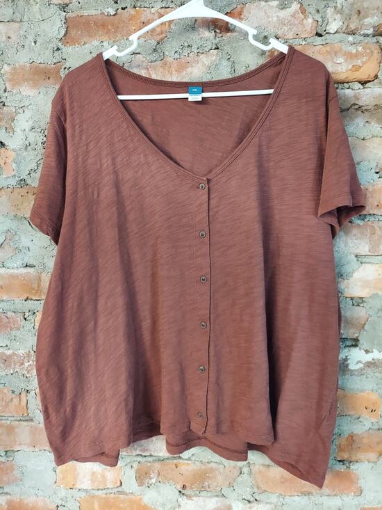 Old Navy Tops - Old Navy Womens XXL Rust V Neck Short Sleeve Button Front Henley Slub Knit Top